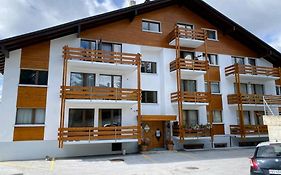 Charmant Appartement Avec Balcon Et Parking Prive